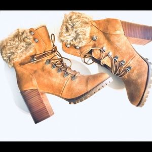 DOLCE VITA BOOTS tan heels